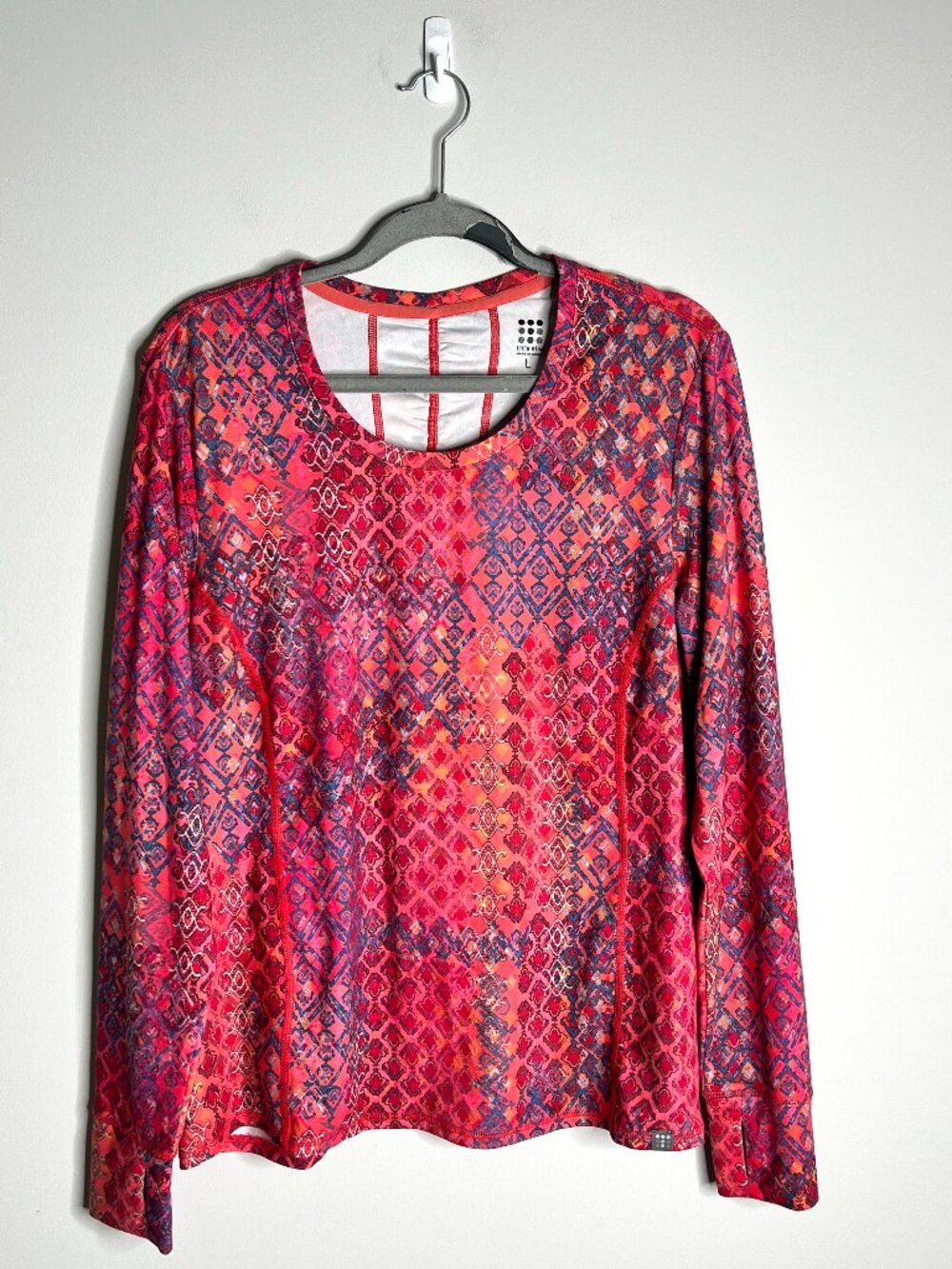 Title Nine Long-Sleeve Performance Top Colorful Geometric Print Crew Neck Sz L